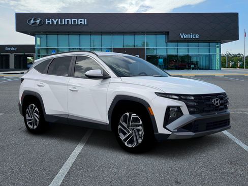 New 2026 Hyundai Tucson SEL Plus FWD image 10