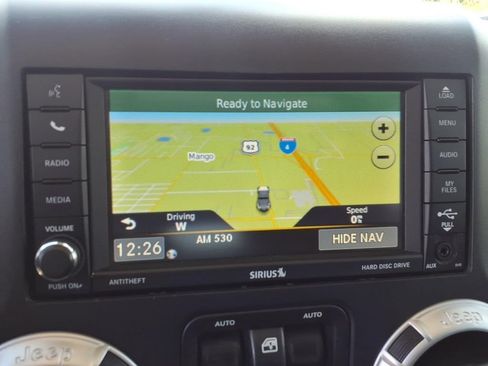 Used 2017 Jeep Wrangler Unlimited Rubicon w/ Connectivity Group AWD/4WD image 33