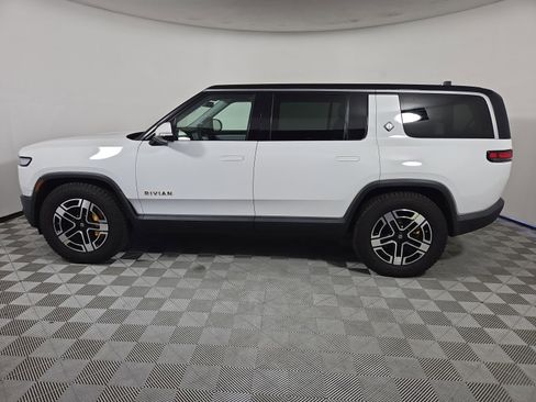 Used 2023 Rivian R1S Launch Edition AWD/4WD image 2