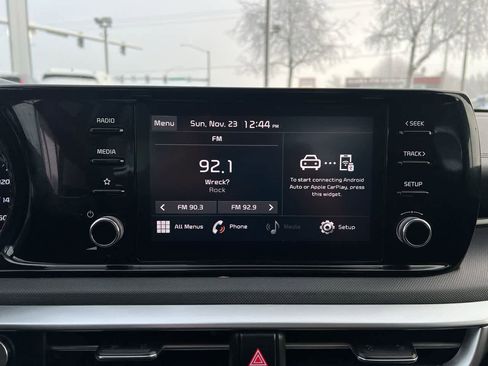 Used 2023 Kia K5 LXS image 16