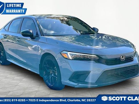 Used 2024 Honda Civic Sport image 1