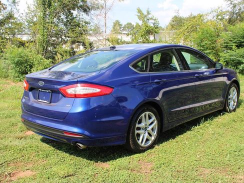 Used 2015 Ford Fusion SE FWD image 7