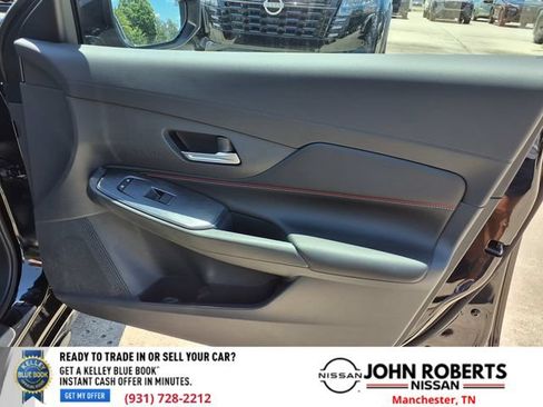 New 2026 Nissan Sentra SR w/ Floor Mat Package FWD image 18
