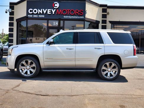 Used 2019 GMC Yukon Denali w/ Open Road Package AWD/4WD image 5