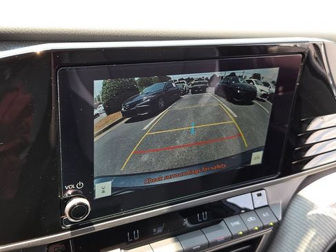 Used 2026 Toyota Camry SE w/ Convenience Package FWD image 18
