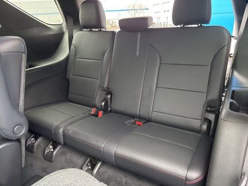 New 2026 Chevrolet Traverse RS w/ LPO, Floor Liner Package image 35