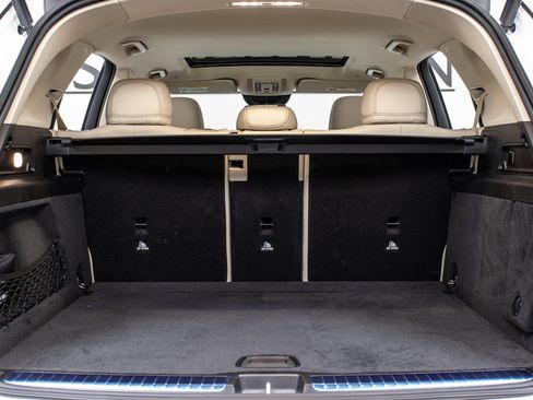 Used 2025 Mercedes-Benz GLE 350 4MATIC image 10