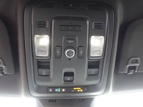 Used 2023 Cadillac Escalade ESV Sport image 24