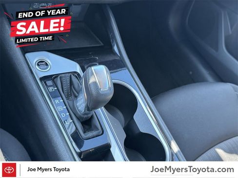 Used 2024 Nissan Altima 2.5 SV image 19