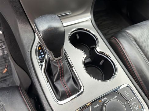 Used 2020 Jeep Grand Cherokee Trailhawk w/ Trailhawk Luxury Group image 30