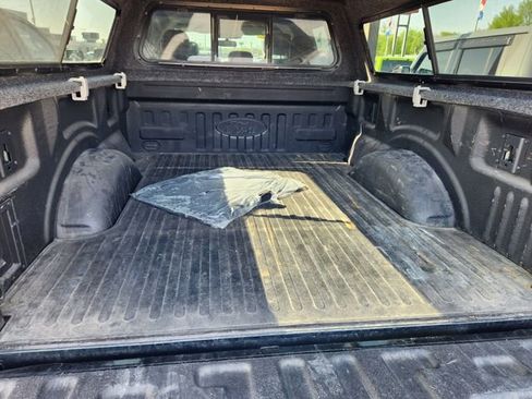 Used 2021 Ford F150 Lariat w/ Equipment Group 502A High AWD/4WD image 6