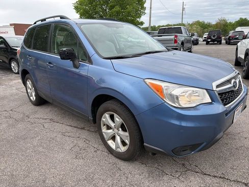 Used 2015 Subaru Forester 2.5i Premium w/ All-Weather Package AWD/4WD image 2