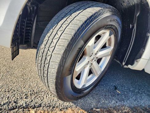 Used 2010 Toyota Highlander SE image 9