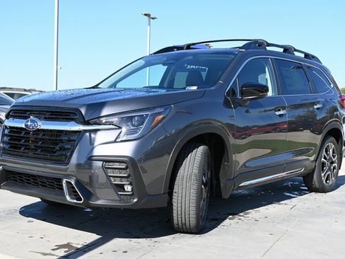 New 2025 Subaru Ascent Touring image 7