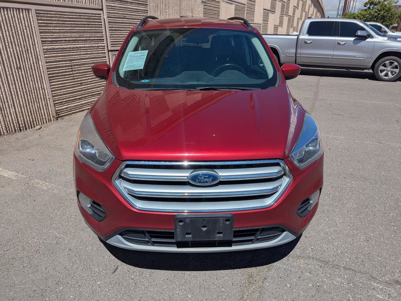 Used 2017 Ford Escape SE w/ SE Leather Comfort Package AWD/4WD image 8