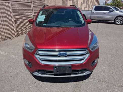 Used 2017 Ford Escape SE w/ SE Leather Comfort Package AWD/4WD image 8