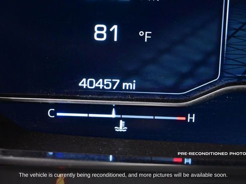 Used 2022 GMC Yukon SLE w/ Gmc Pro Safety Plus Package image 10