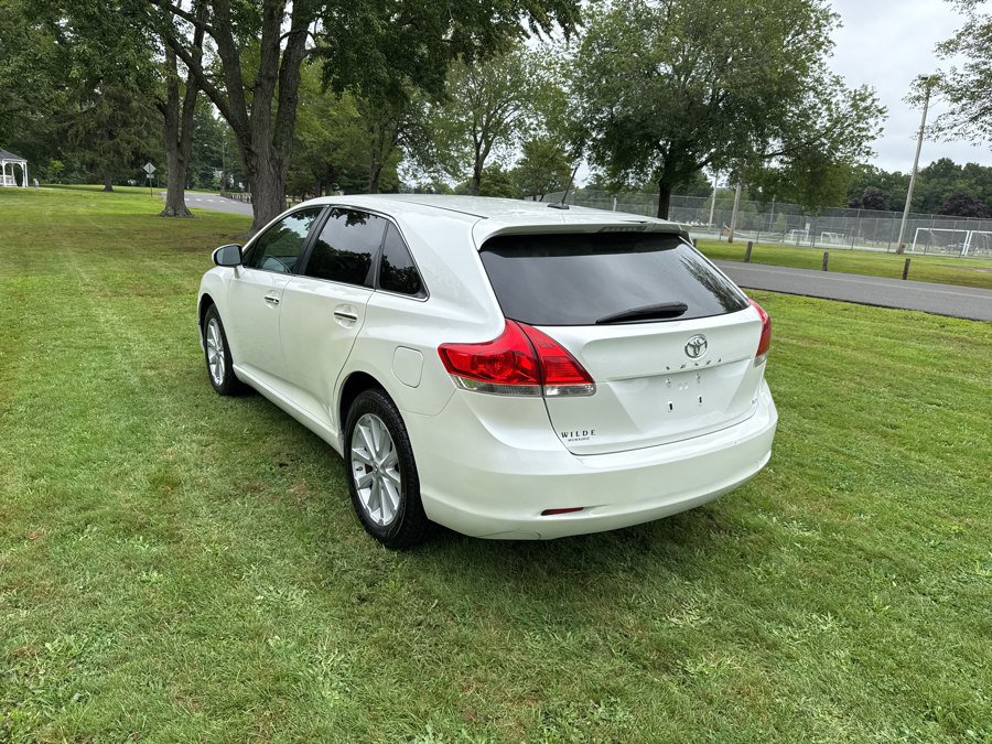Used 2010 Toyota Venza AWD image 13