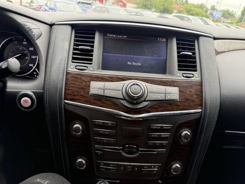 Used 2017 Nissan Armada Platinum w/ Interior Lighting Package AWD/4WD image 24