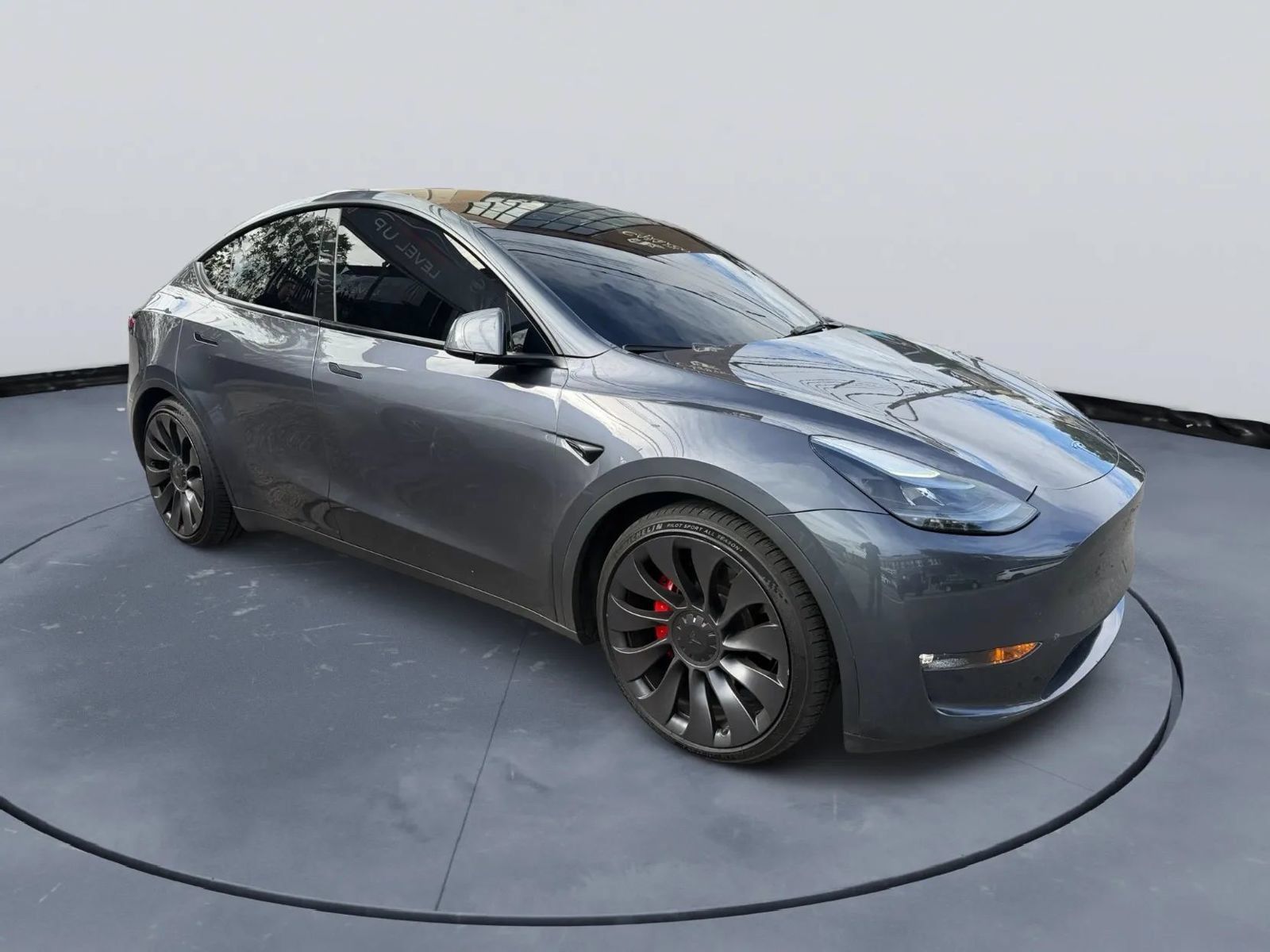 Used 2023 Tesla Model Y Performance AWD/4WD image 7