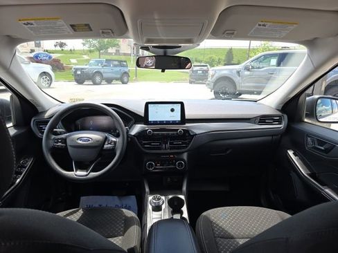 Used 2025 Ford Escape Active AWD/4WD image 14