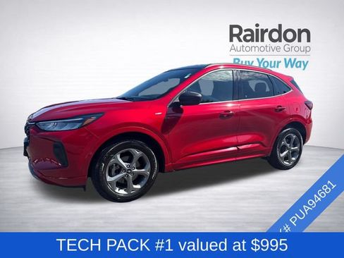 Used 2023 Ford Escape ST-Line w/ Tech Pack #1 AWD/4WD image 3