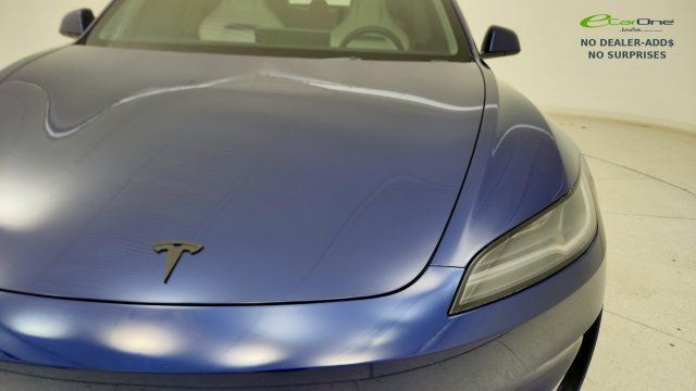 Used 2025 Tesla Model 3 Performance AWD/4WD image 23