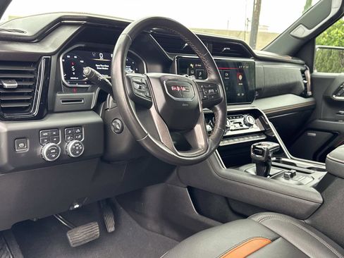 Used 2022 GMC Sierra 1500 AT4 w/ AT4 Premium Package image 8