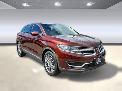 Used 2016 Lincoln MKX Reserve FWD image 7