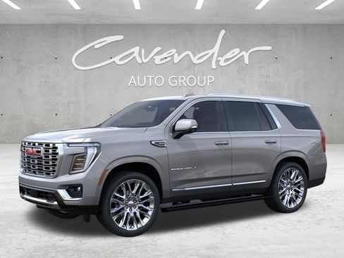 New 2026 GMC Yukon Denali w/ Denali Reserve Package AWD/4WD image 2