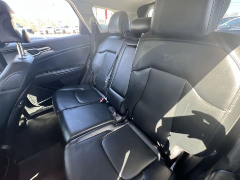 Used 2023 Kia Sportage EX image 24