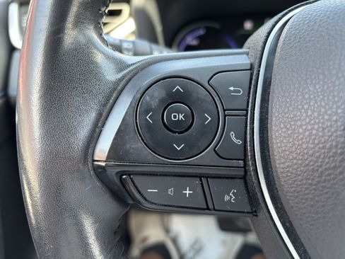 Used 2019 Toyota RAV4 XSE w/ Carpet Mat Package AWD/4WD image 19