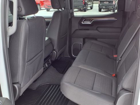 Used 2023 Chevrolet Silverado 1500 LT image 13