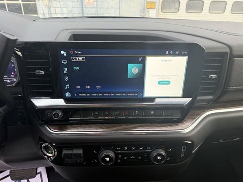 Used 2025 Chevrolet Silverado 1500 LT image 29