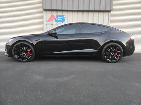 Used 2019 Tesla Model S Performance image 3