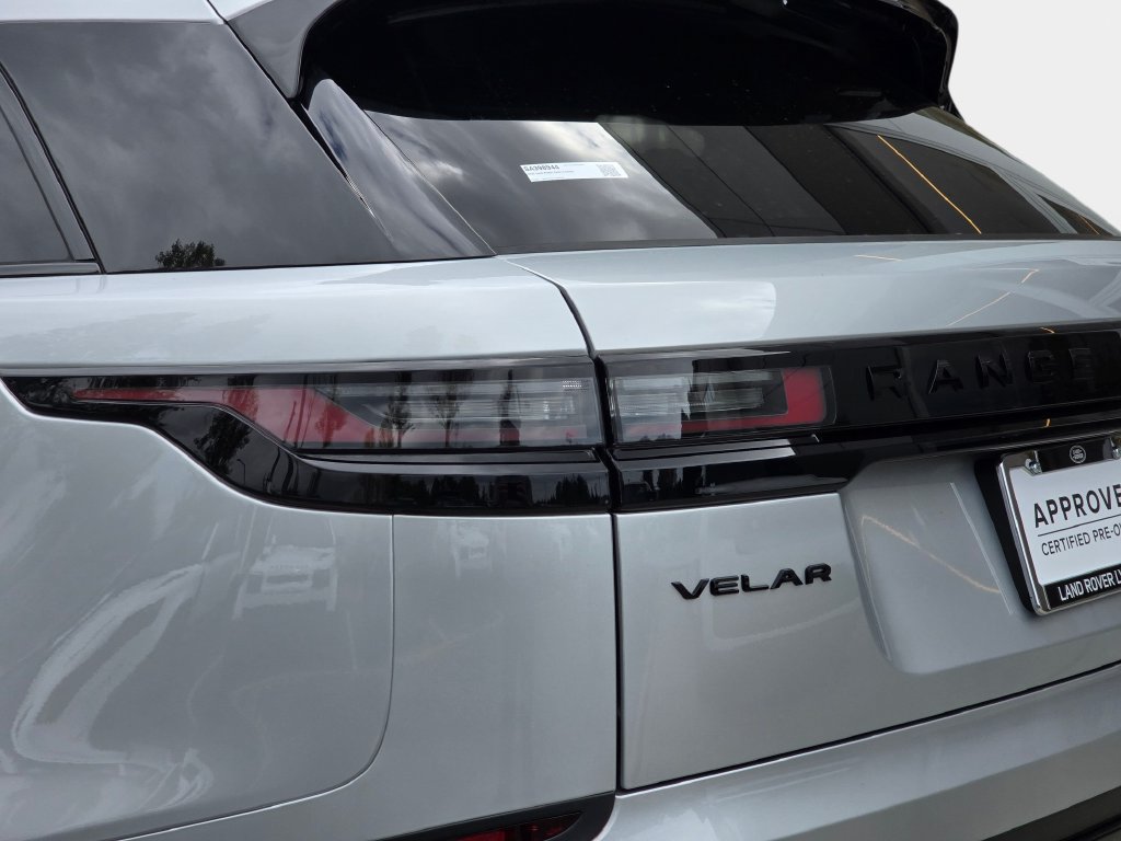 Certified 2025 Land Rover Range Rover Velar S AWD/4WD image 36
