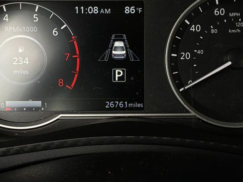 Used 2025 Nissan Versa SV FWD image 36