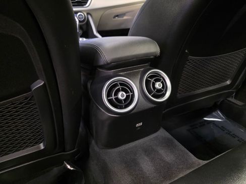 Used 2021 Alfa Romeo Giulia Ti Sport AWD/4WD image 34