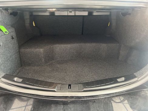 Used 2020 Ford Fusion SE FWD image 8