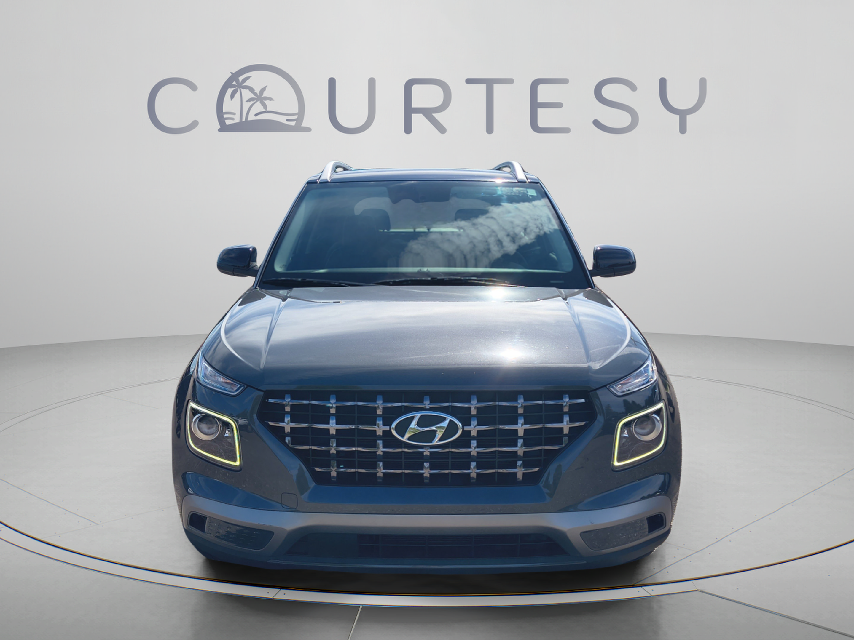 Certified 2024 Hyundai Venue Limited FWD image 8