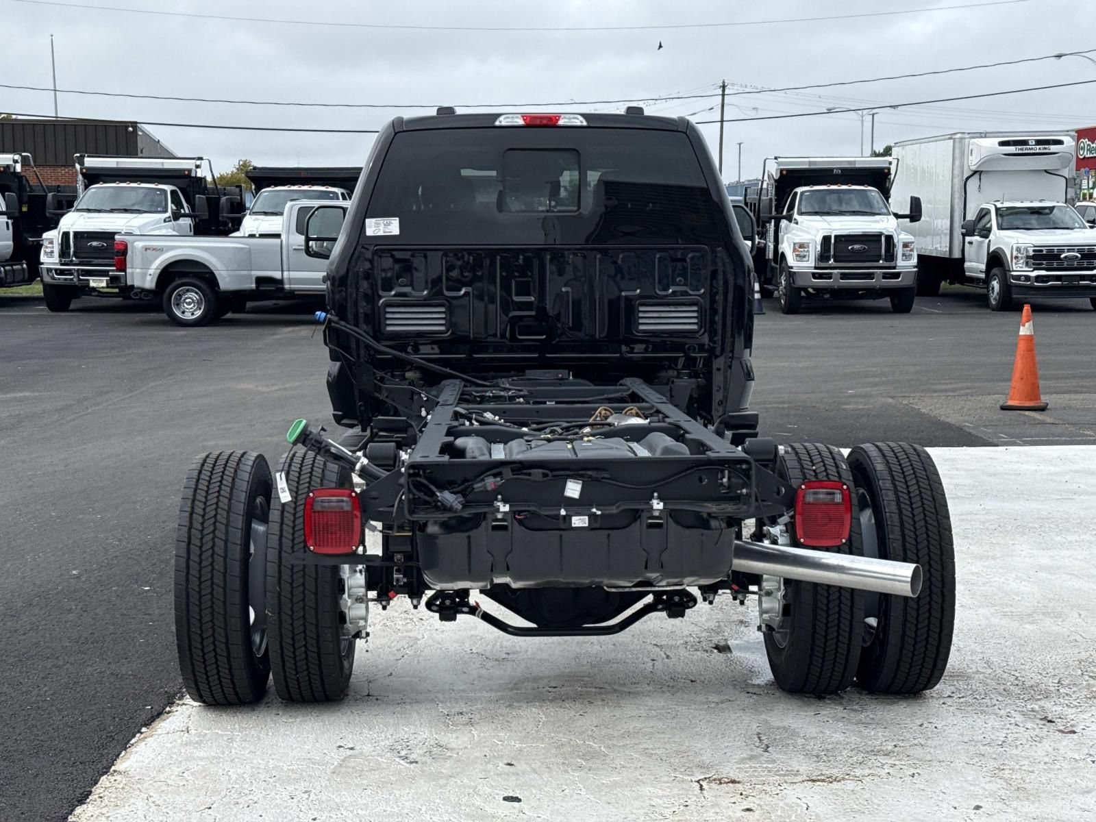 New 2026 Ford F550 4x4 Crew Cab Super Duty image 4