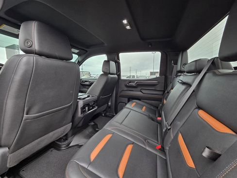 Used 2023 GMC Sierra 1500 AT4 image 27