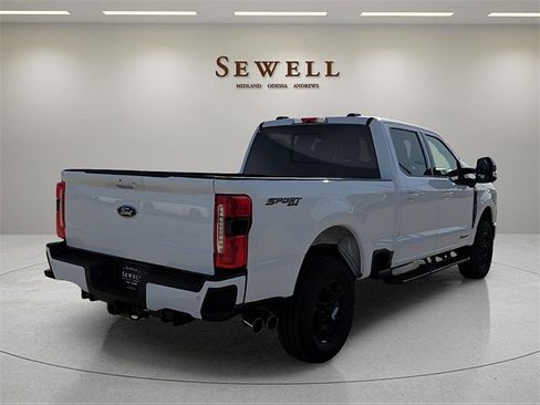 Used 2023 Ford F250 Lariat w/ Lariat Ultimate Package image 4