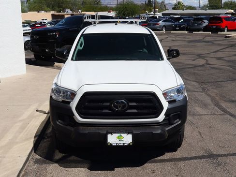 Used 2022 Toyota Tacoma SR image 15