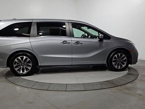 Used 2022 Honda Odyssey EX-L image 6