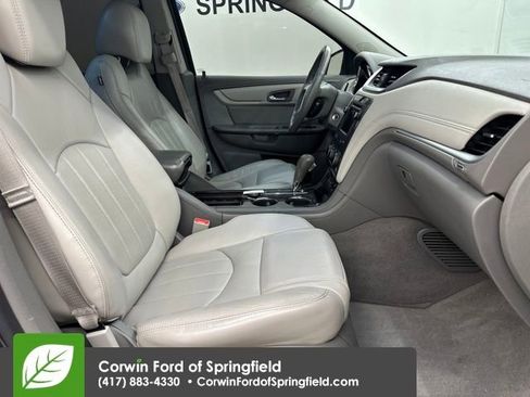 Used 2014 Chevrolet Traverse LTZ image 11