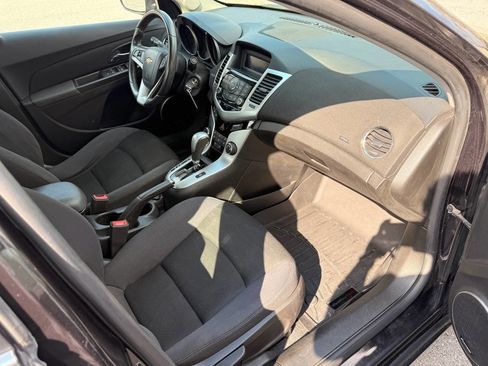 Used 2014 Chevrolet Cruze LT w/ All-Star Edition image 10