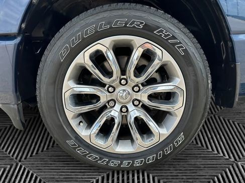 Used 2023 RAM 1500 Laramie image 13