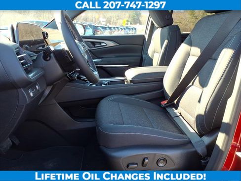 New 2026 Chevrolet Traverse LT image 12