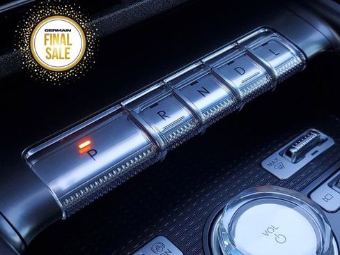 New 2024 Lincoln Nautilus Premier w/ Jet Appearance Package image 23